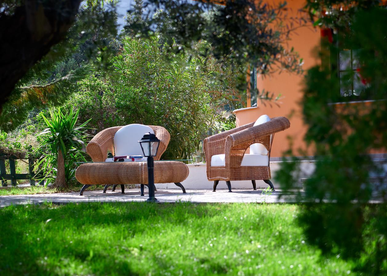 Hotel Ledra Marathókampos Exterior foto