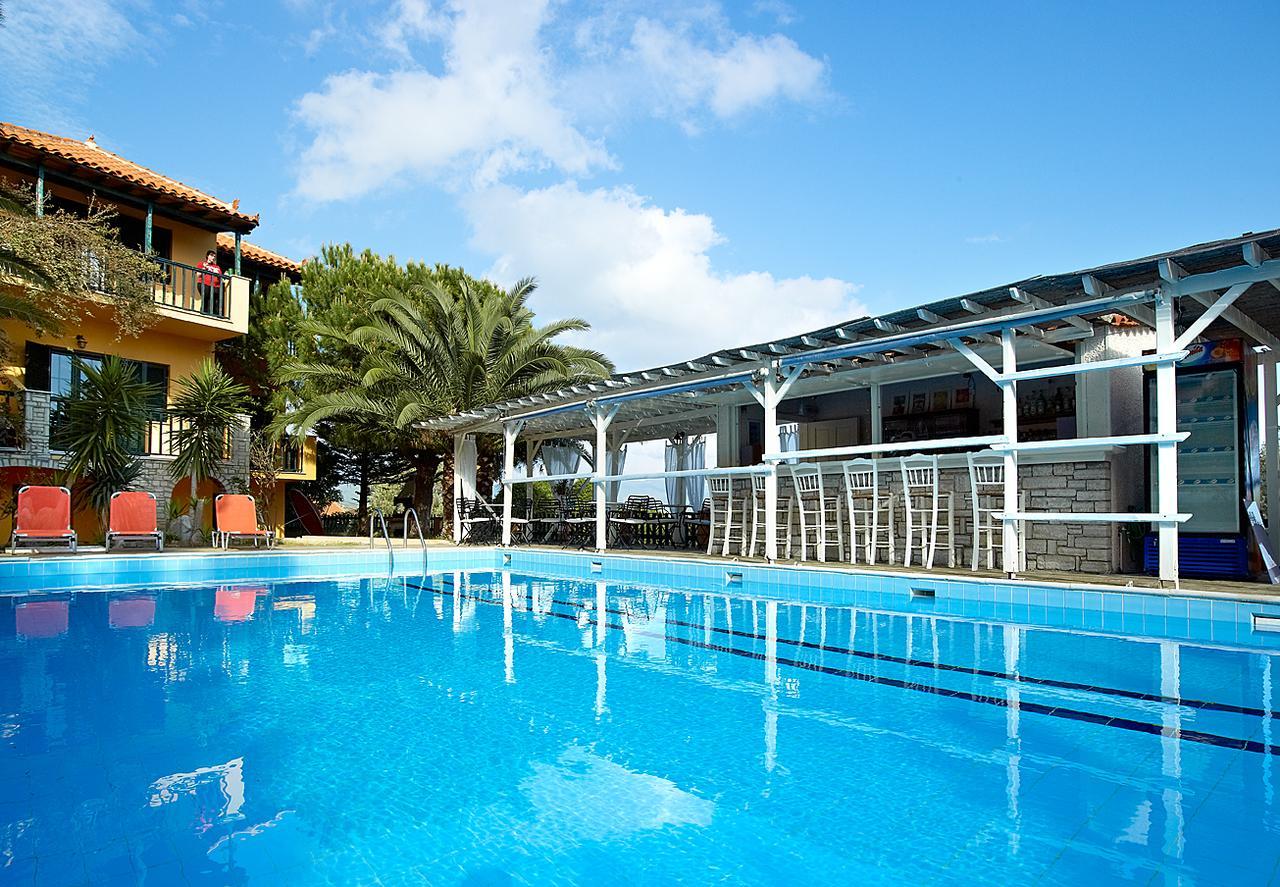 Hotel Ledra Marathókampos Exterior foto